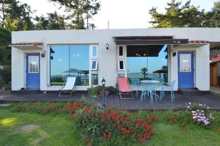 Muan the Hue Pension Отели в г. Муана