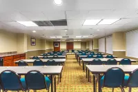 Howard Johnson by Wyndham Lindsay Hotels in Lindsay