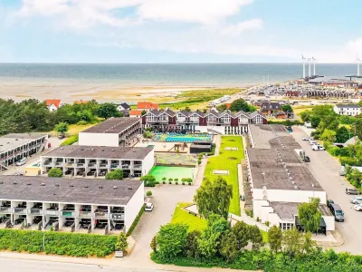 4 Person Holiday Home on a Holiday Park in Glesborg