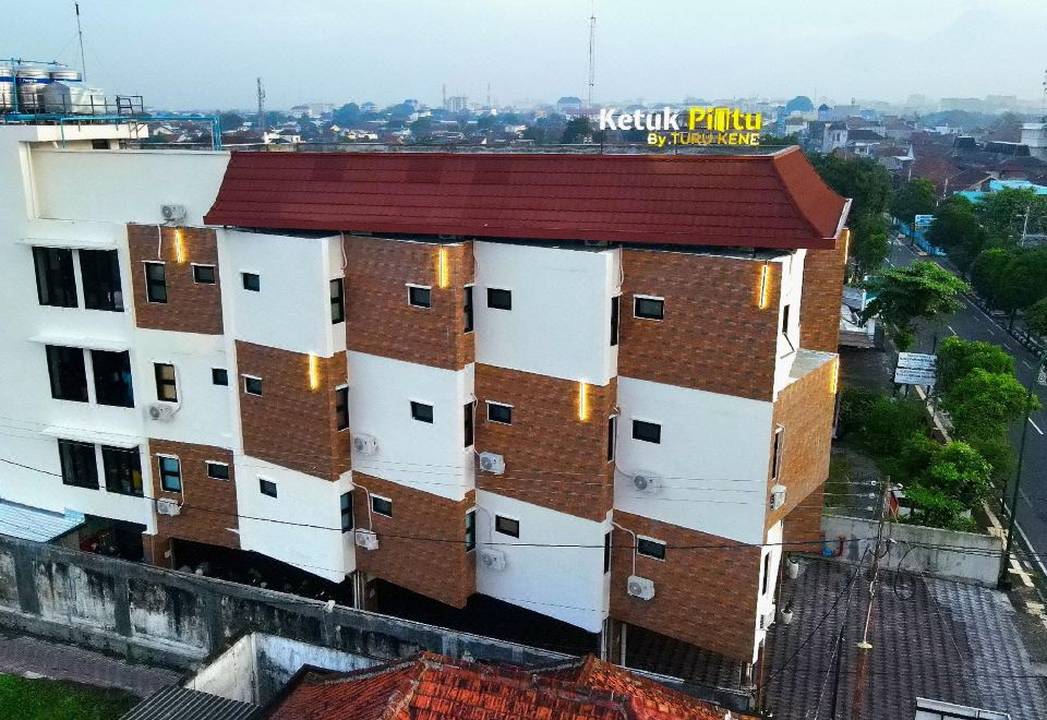 hotel overview picture