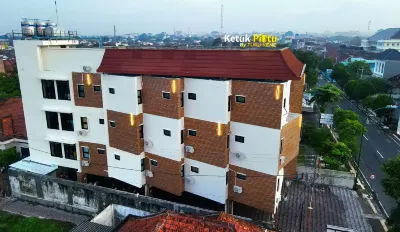 Ketuk Pintu by Turu Kene Hotel a Danurejan