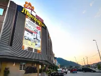 Hotel Mornington Bukit Permata Lumut Hotels in Lumut