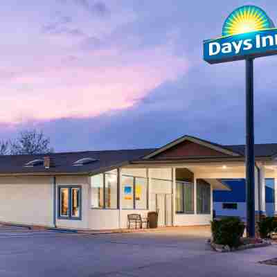 Days Inn by Wyndham Delta CO Hotel Exterior