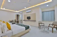 Hotel the Grand Radhey