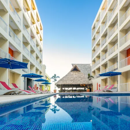 Decameron Isla Coral Guayabitos Ramada All Inclusive Resort