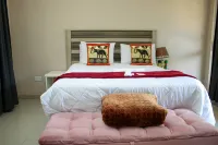 Cozy and Stylish Room Hotel a 