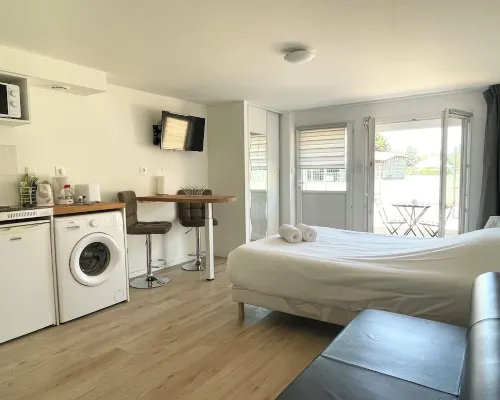 Quiet studio, countryside 5 minutes from town Hotels in Fondettes