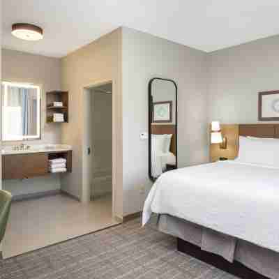 Staybridge Suites BENTONVILLE - ROGERS by IHG Rooms