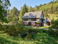 Chlívce u Hronova Hotels in Starkov