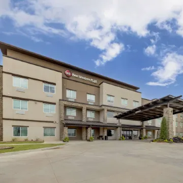 Best Western Plus Chickasha Inn