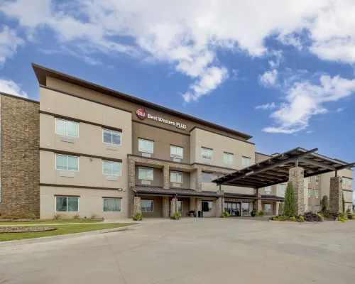 Best Western Plus Chickasha Inn Hotels in Grady County
