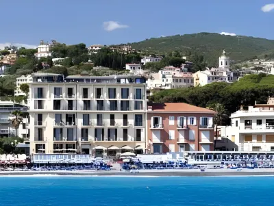 Hotel Parigi Hotel in zona Spiaggia dei Cani