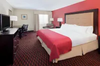 Wyndham Garden Dover Hotels near Delaware Public Archives