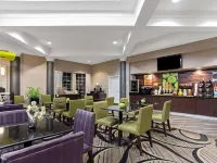 La Quinta Inn & Suites by Wyndham Birmingham Homewood Hotels near Birmingham Crossplex