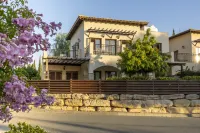 Bright apartment with shared pool in Aphrodite Hills Hotels in der Nähe von Aphrodite Hills Golf