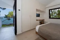 Village Galijot Plava Laguna فنادق في Porec