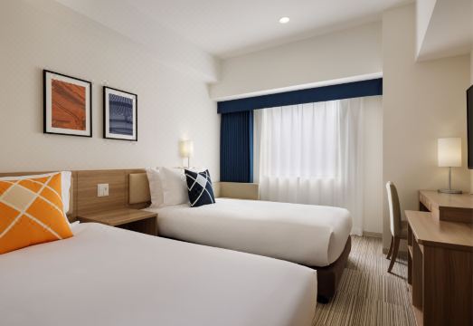 4. 우니조 인 가나..