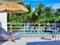 Gao Phala Beachfront Hostel - 泳池