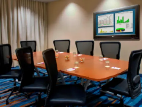 スプリングヒル スイーツ バイ マリオット シラキュース キャリア サークル デ・ウィットのホテル