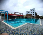 Shinjini Resort - piscina