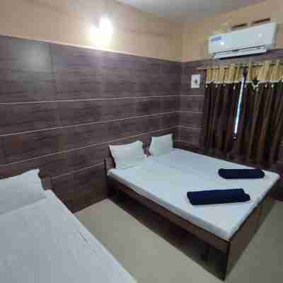 Star Guest House Rooms