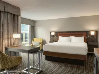 Hampton Inn & Suites Greenville-Downtown-RiverPlace Hotels near Heritage Green