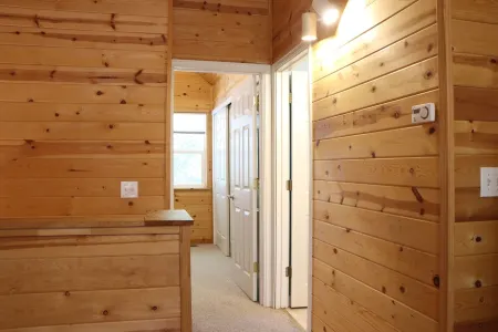 Sierra Breeze, 25 Miles From Yosemite National Park! Отели рядом с достопримечательностью «Groveland Yosemite Gateway Museum»