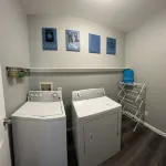 Spacious 4 bedroom cottage near Current River