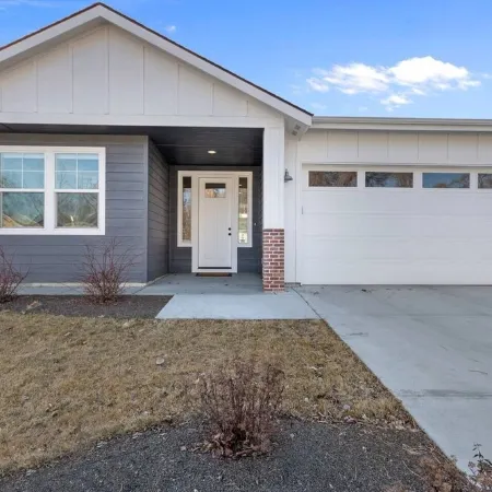 Beautiful new upscale Boise Bench home!