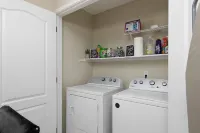Smart lock Boho chic 4 min from Airport