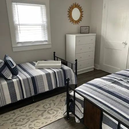 Waterview Cottage with Amazing Sunsets overlooking The Chesapeake Bay