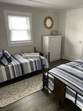 Waterview Cottage with Amazing Sunsets overlooking The Chesapeake Bay