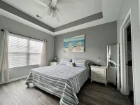 Premier Golf Location - Barefoot Resort! Family/dog friendly - 2 pools/beach!