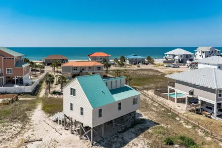 100 Steps to the Gulf -Soaring Ceilings, Beams, Contemp, Free Lighthouse Passes