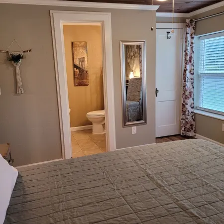 The Compass North with Full Kitchen Near TSU
