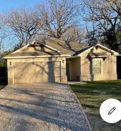 Newly built home . Minutes from Canton !