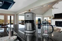 Lake Home with Private Pool, Games, Views! 100 yds to Marina w boat launch!