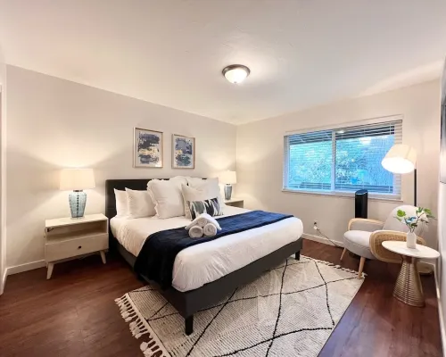 Cozy and quiet 2B/1b in Downtown Hotels in Lafayette