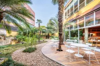 Almenat Embu Das Artes, Tapestry Collection by Hilton