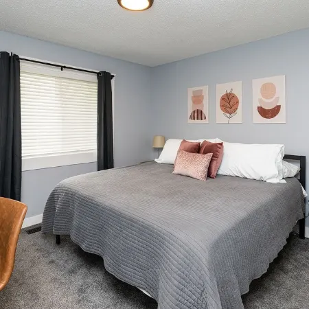 A Private Boho-Modern Stay Minutes to Downtown w/ KING Bed and Hidden Nook!