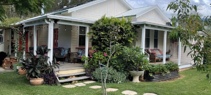 Frida's by the Sea Beach House Hotels in Forster