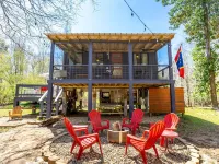 Riverfront Cottage - Get Away from It All! Hotels in Pike County