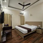 Hotel Padmini International- Sigra - ที่มีสปา