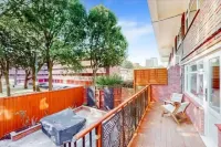 Modern 4Br Kings Cross | Patio + Balcony 킹스 크로스 호텔