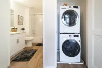 Luxury 2BD 2BA, BRAND NEW/PETS/CLOSE TO EVERYTHING/BOHO+COZY VIBES