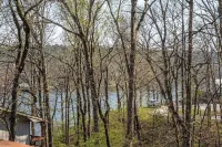 My Happy Place - Games, Lake & Scenery Views.