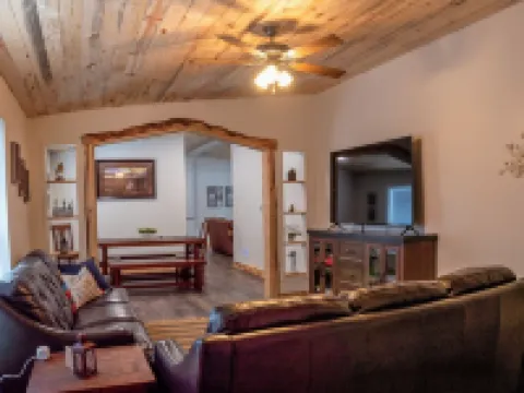 Flaming Gorge getaway/ Fly fishing paradise! Hotels in Daggett County