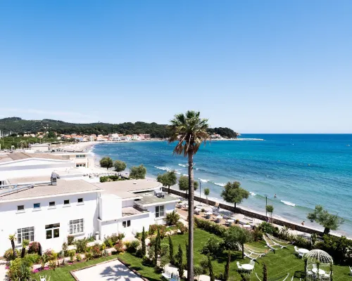 Grand Hotel Des Sablettes Plage, Curio Collection By Hilton Hotels in Var