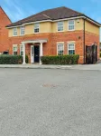 Sleeps 8 Large 4 bed house in Village location with garden & driveway! Hotels near Newark Trent Weir