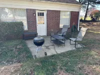 Quiet and Cozy Home in the Heart of Southaven Southcrest Market附近的飯店